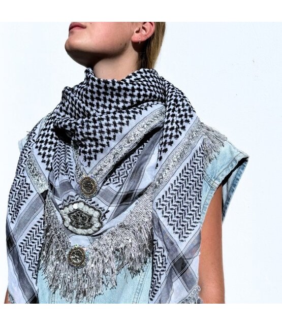 Scarf Izuskan Original two colour design scarf