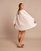 Kurzes Kleid Suzi white Kurzes Kleid Suzi white