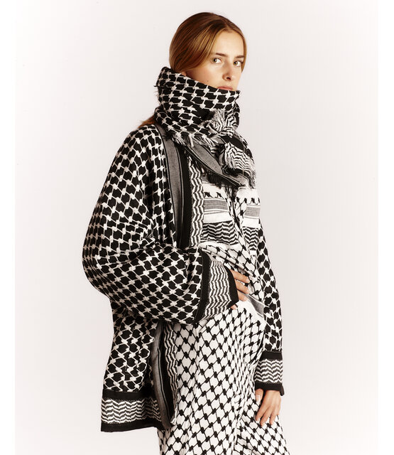 Kimono jacket black white