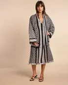 chaqueta kimono black white