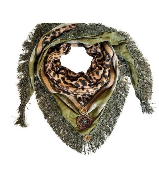 Sjaal in beperkte oplage, model Leopard