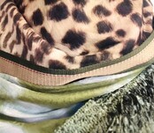 Scarf  limited edition model Leopard