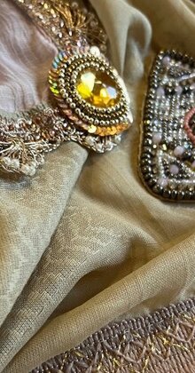 Limited scarf Madame de Rosa