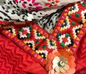 Pañuelo Izuskan modelo Madame de Rosa