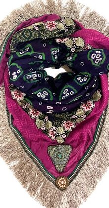 Izuskan Sari LIMITED