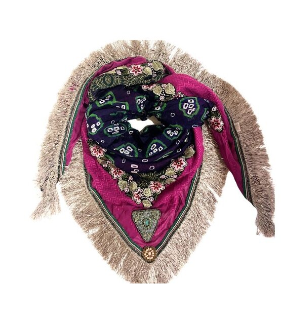 Pañuelo Izuskan LIMITED Sari