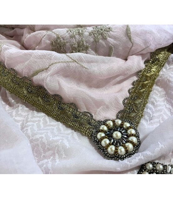 Pañuelo Izuskan modelo Madam de  Rosa