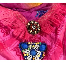 Schal Limitierter Izuskan Model Madam de Rosa