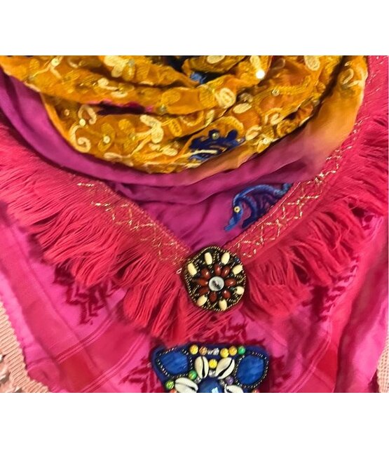 Schal Limitierter Izuskan Model Madam de Rosa