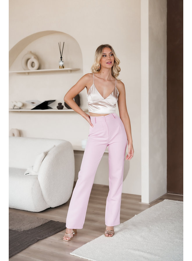 Pantalon licht roze met wide leg model