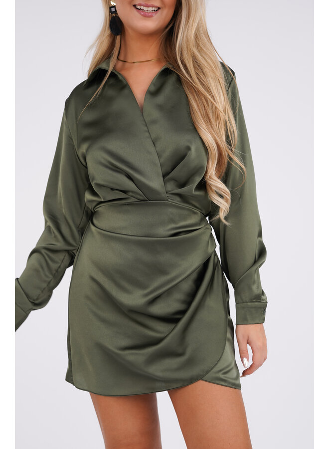 Satin jurk met lange mouwen groen