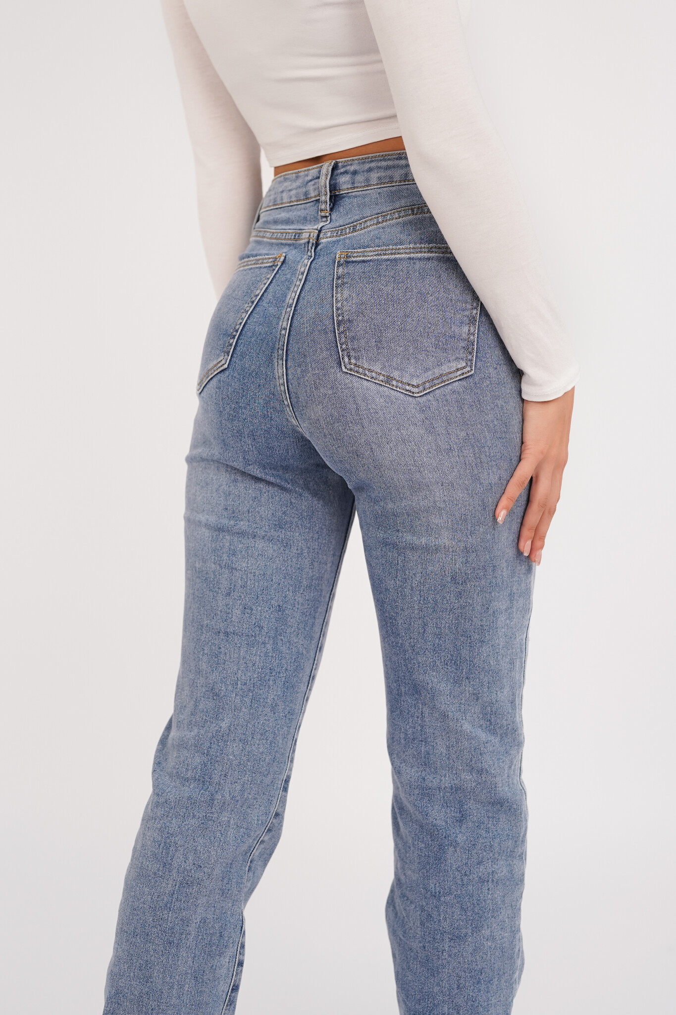 Straight leg jeans destroyed details blauw