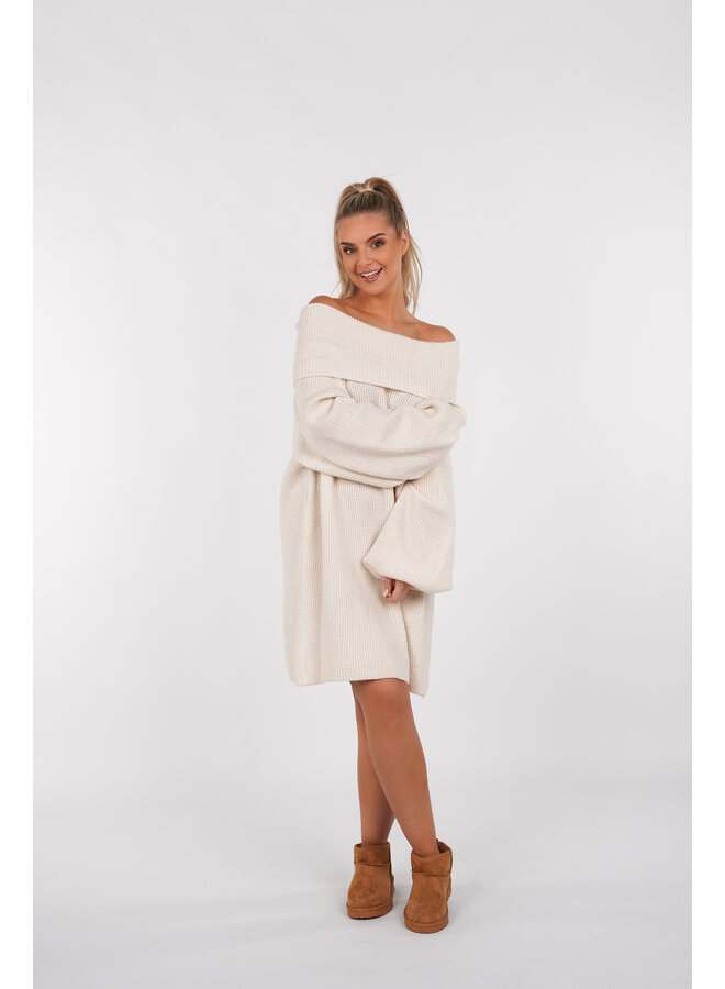 Off shoulder trui jurk beige