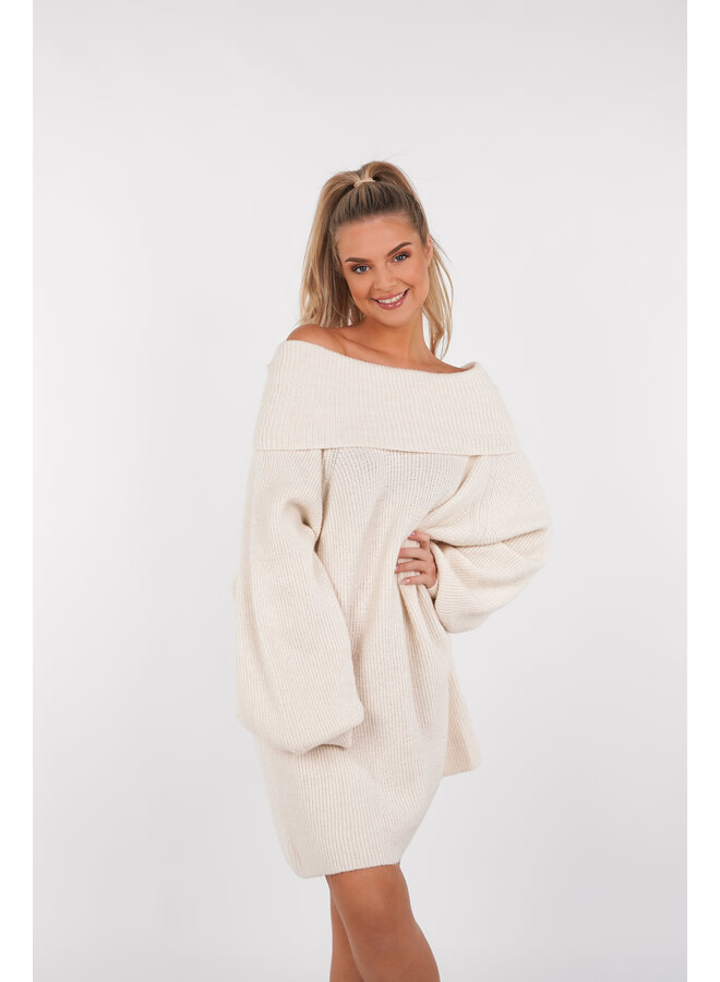 Off shoulder trui jurk beige