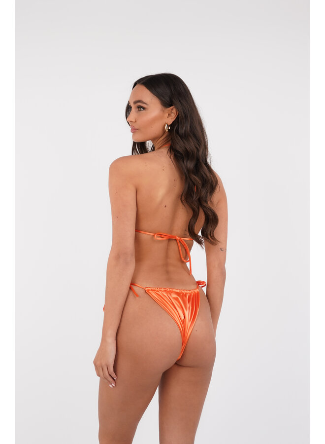 Triangel bikini satijn met cover up oranje