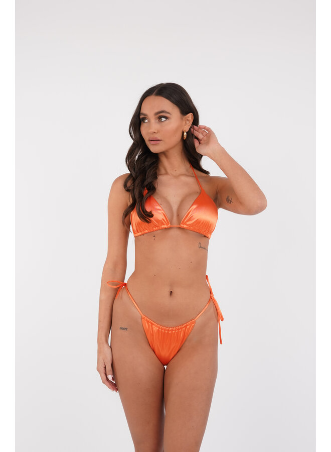 Triangel bikini satijn met cover up oranje