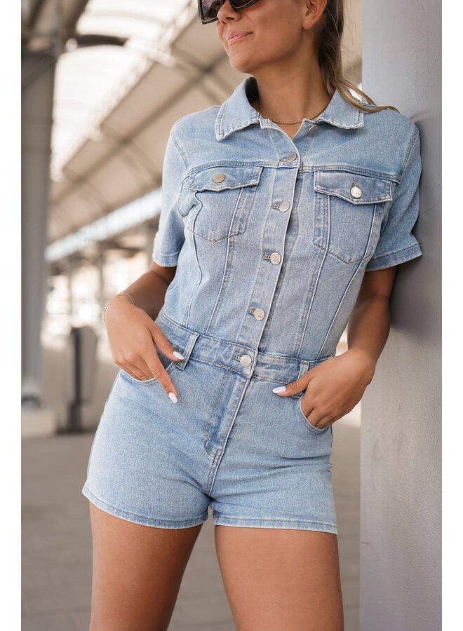 Playsuit denim blauw met stretch en korte mouw