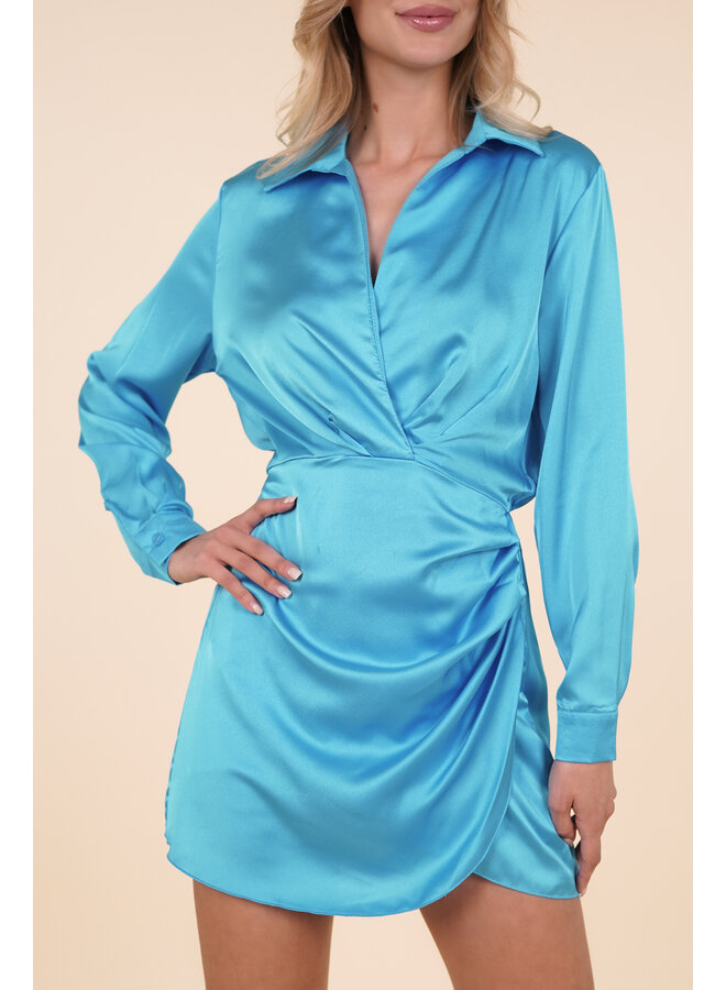 Satin jurk met lange mouwen aqua blauw