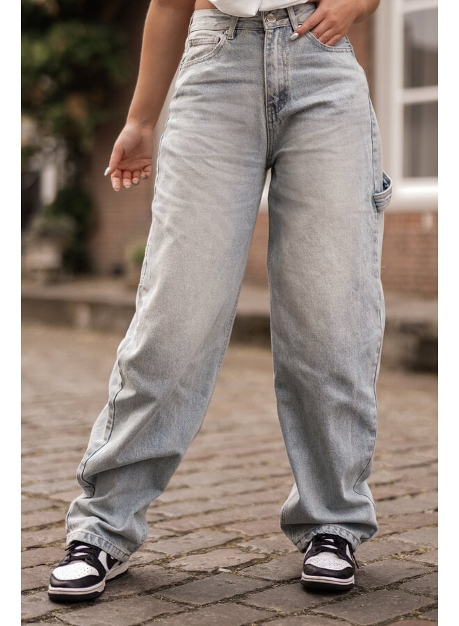 Baggy jeans met twist details licht blauw