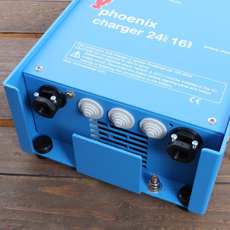 Victron Phoenix charger 24/16 (2+1) 90-265V AC