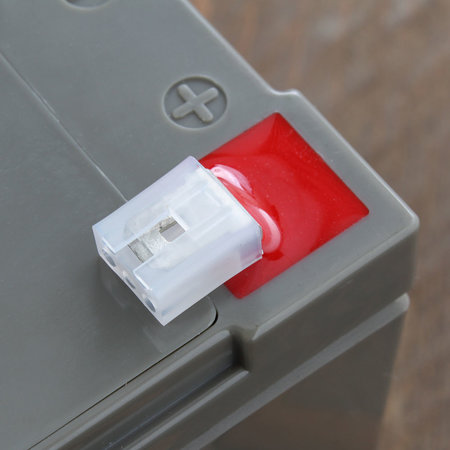 Victron AGM 12V/8Ah Deep Cycle Accu/ Batterij