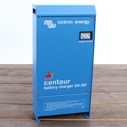 Victron Centaur acculader 24/40 (3) 90-265V AC