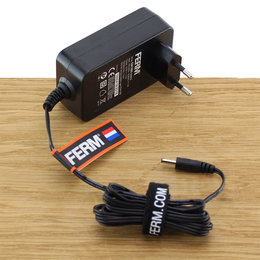 FERM CDA1086 Fast Charger Adapter 10.8/12V
