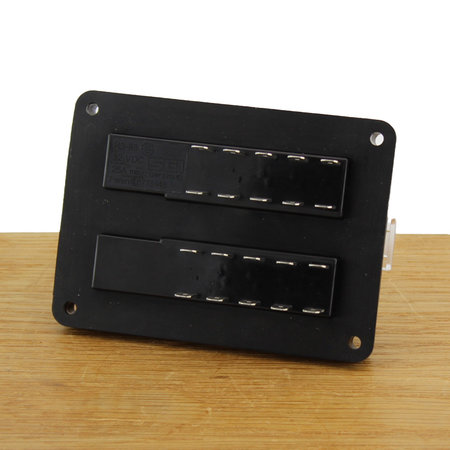 Zekeringverdeeldoos 10 met led signalering voor inbouw