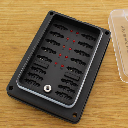 Zekeringverdeeldoos 10 met led signalering voor inbouw