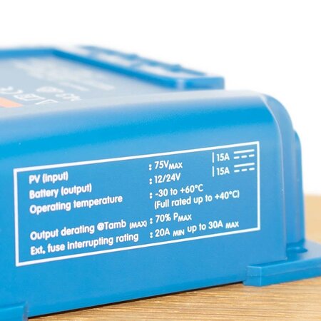Victron BlueSolar MPPT 75/15 Solar Laadregelaar