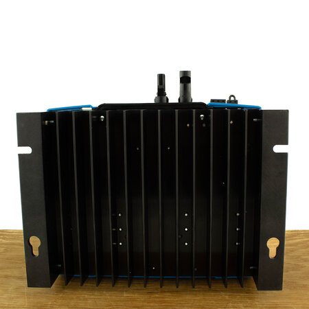 Victron SmartSolar MPPT 150/70 - MC4 Solar Laadregelaar - VE.Can