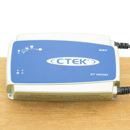 CTEK XT14000 Non Multi (24V / 14A)