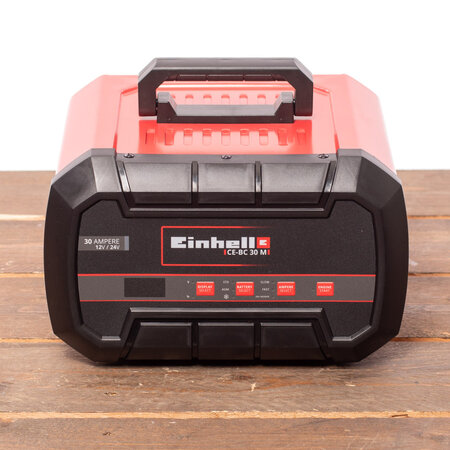 Einhell CE-BC 30 M Acculader / Jumpstarter