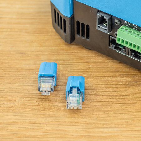 Victron Lynx Smart BMS 1000 (M10)