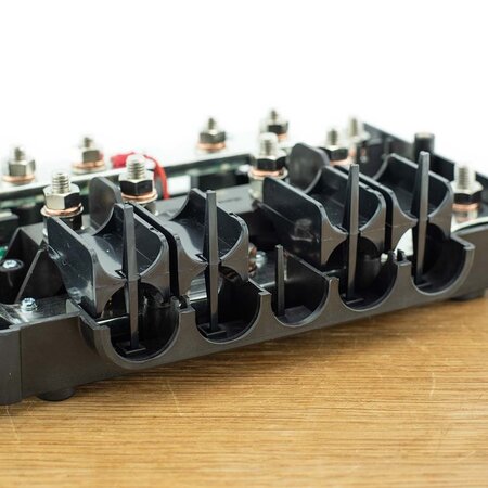 Victron Lynx DC Distributor - M10