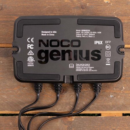 Noco Genius 2 x 4 Acculader/ Druppellader 6V en 12V