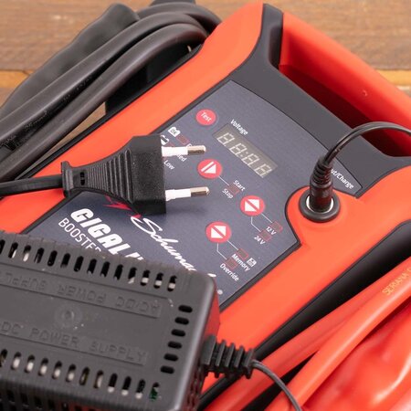 Schumacher Giga Lithium Jumpstarter 12V / 24V | 2.000A / 1.000A