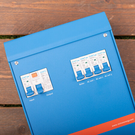 Victron EasyPlus 12/1600/70-16