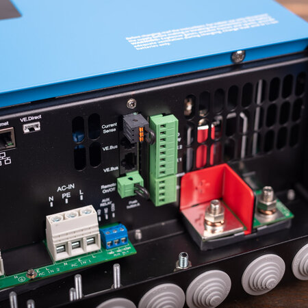 Victron MultiPlus-II 48/5000/70-50 GX