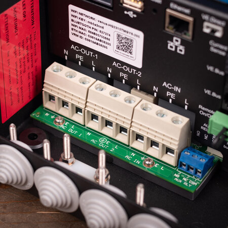 Victron MultiPlus-II 48/3000/35-32 GX