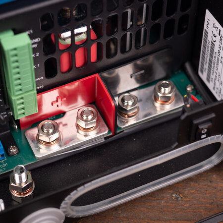 Victron MultiPlus-II 12/3000/120-32