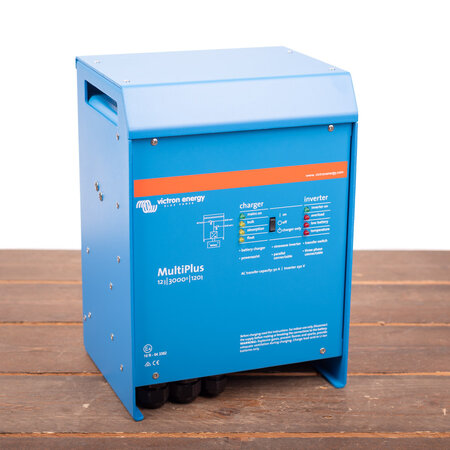 Victron MultiPlus 12/3000/120-50