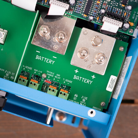 Victron MultiPlus 12/3000/120-16