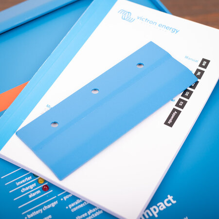 Victron MultiPlus C 12/2000/80-30