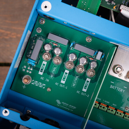 Victron MultiPlus 48/5000/70-100