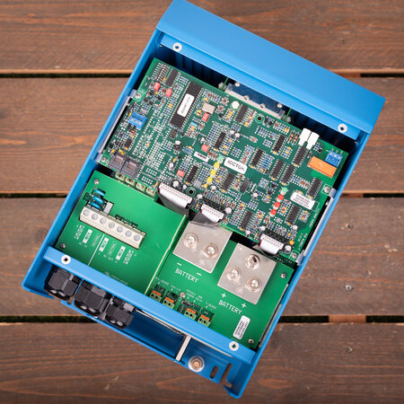 Victron MultiPlus 48/3000/35-16