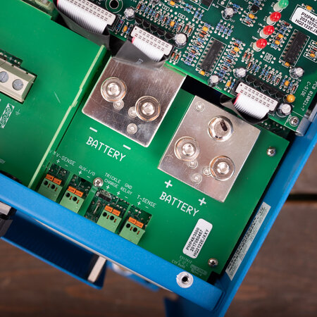 Victron MultiPlus 48/3000/35-16