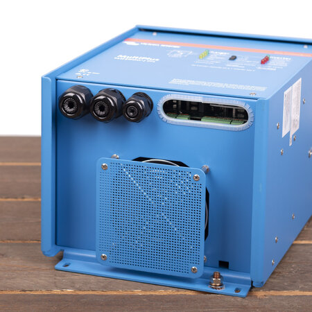 Victron MultiPlus 24/3000/70-50