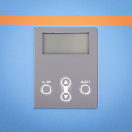 Victron Skylla IP44 12/60 (3) 120-240V