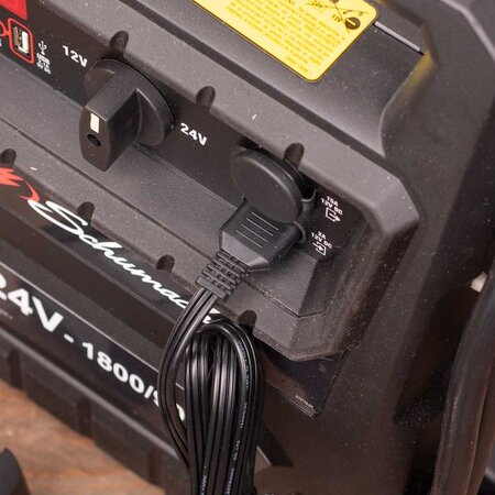 Schumacher PBI201 Jumpstarter 12V/24V 1800/900CA